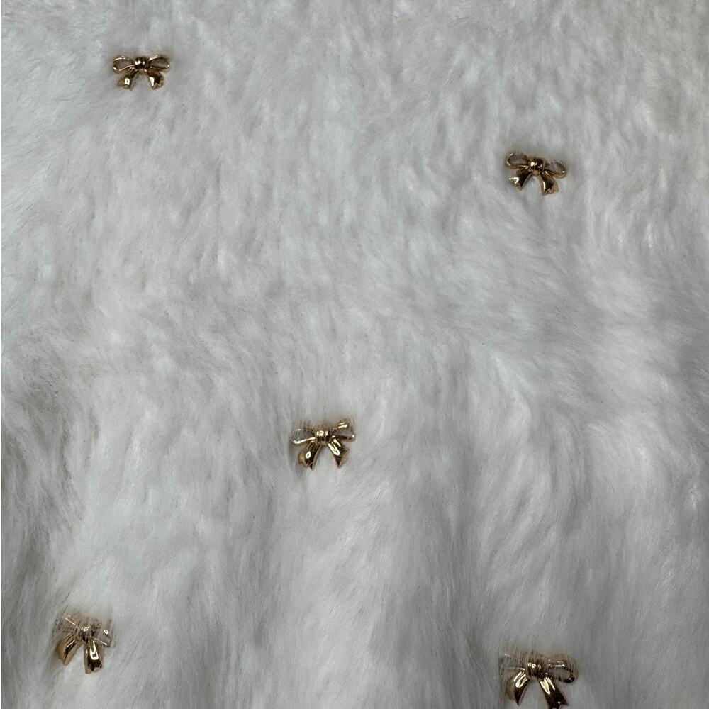 On 12th White Fuzzy Gold Bow Sweater Size Medium NWT Coquette Balletcore - Picture 6 of 12